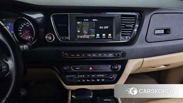 Kia All New Carnival 2018 Белый из Кореи, фото 5