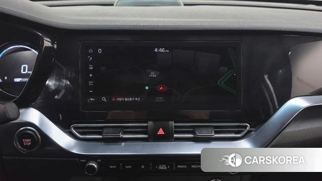 Kia Niro Plus 2022 Белый из Кореи, фото 5