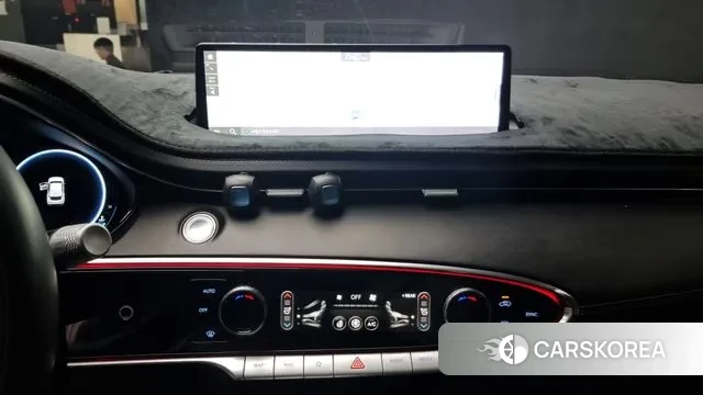 Genesis GV70 2021 Черный из Кореи, фото 5