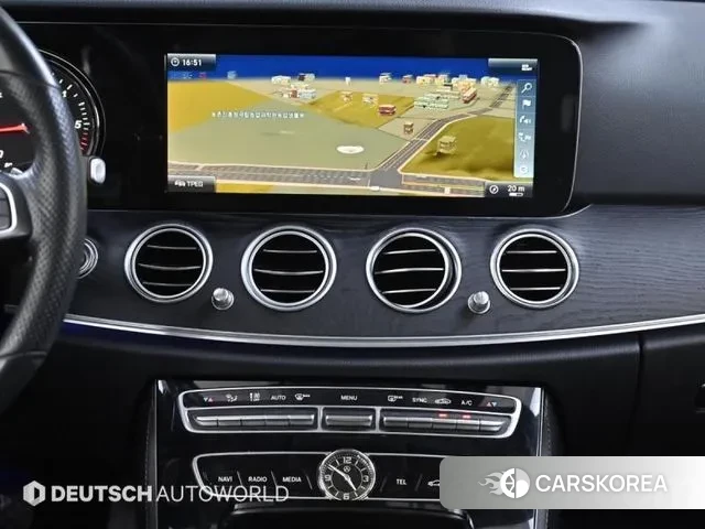 Mercedes-Benz E-Class W213 2018 Белый из Кореи, фото 5