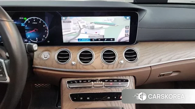 Mercedes-Benz E-Class W213 2022 Серый из Кореи, фото 5