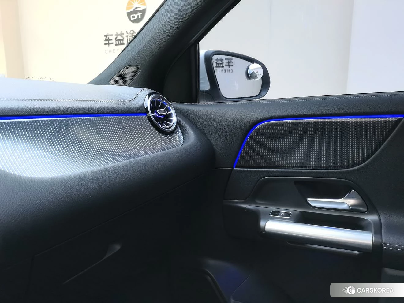 Mercedes-Benz GLA 2021 Белый из Китая, фото 5