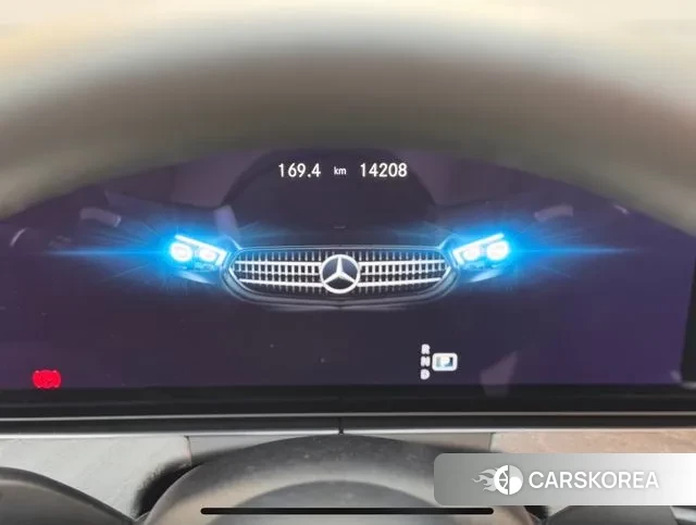 Mercedes-Benz E-Class W213 2022 Белый из Кореи, фото 5