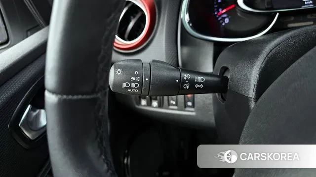Renault Korea (Samsung) Clio 2019 Белый из Кореи, фото 5
