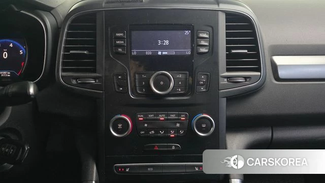 Renault Korea (Samsung) The New QM6 2019 Белый из Кореи, фото 5