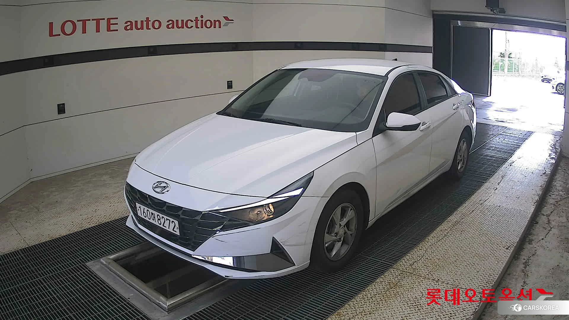 Hyundai Avante 2021 Polar White из Кореи, фото 5