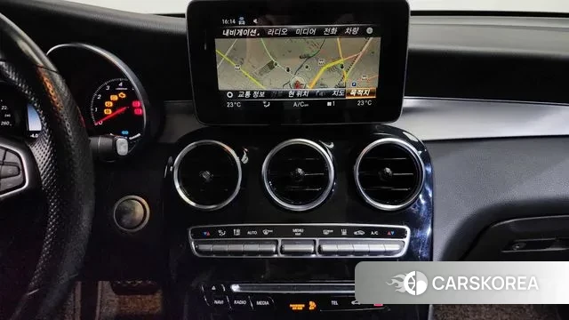 Mercedes-Benz GLC-Class X253 2018 Серебряный из Кореи, фото 5