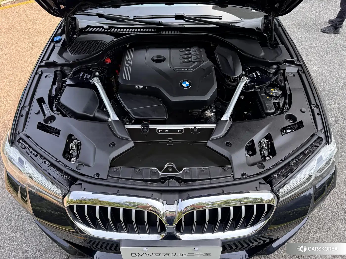 BMW 5 series 2023 Черный из Китая, фото 5
