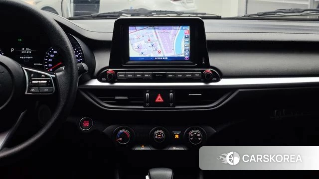 Kia The New K3 2nd generation 2022 Белый из Кореи, фото 5