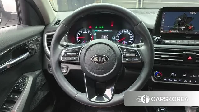 Kia Seltos 2021 Белый из Кореи, фото 5