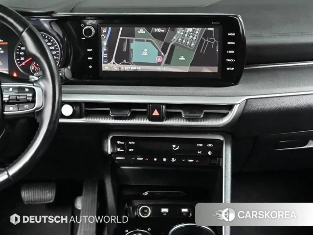 Kia K5 3rd generation 2021 Белый из Кореи, фото 5