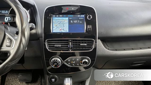 Renault Korea (Samsung) Clio 2019 Белый из Кореи, фото 5