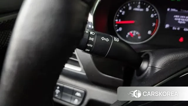 Kia Seltos 2021 Белый из Кореи, фото 5