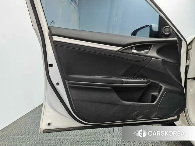 Honda Civic 2021 Белый из Китая, фото 5