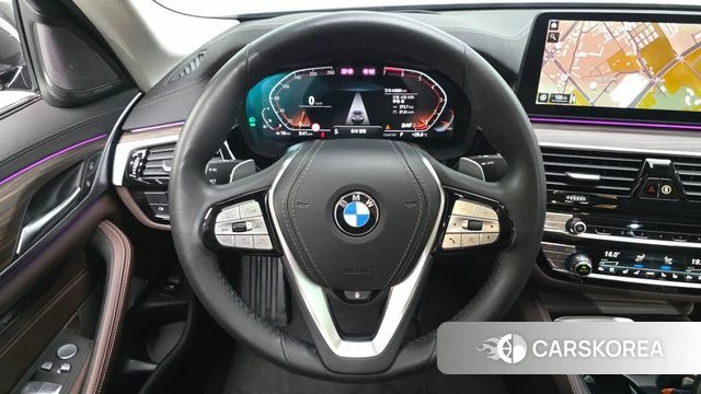 BMW 5 Series (G30) 2022 Серый из Кореи, фото 5