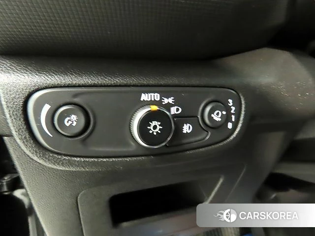 Chevrolet (GM Daewoo) Trailblazer 2020 Черный из Кореи, фото 5