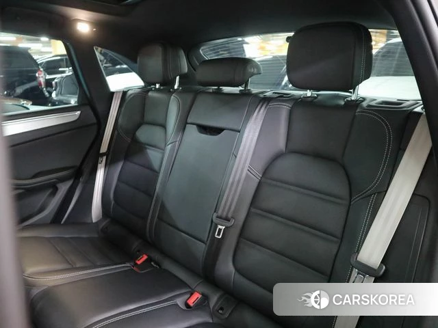 Porsche Macan 2023 Серебряный из Кореи, фото 5
