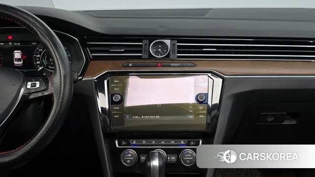 Volkswagen Passat GT (B8) 2018 Серый из Кореи, фото 5