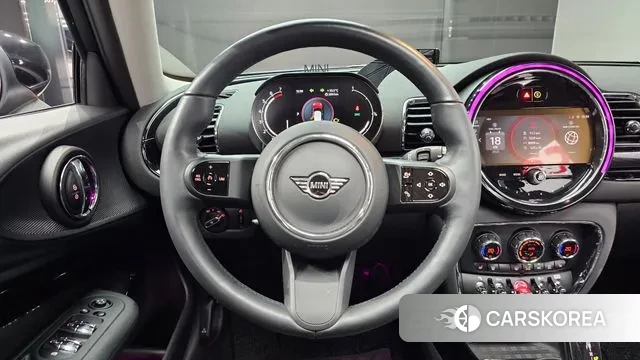 Mini Cooper Clubman 2024 Черный из Кореи, фото 5