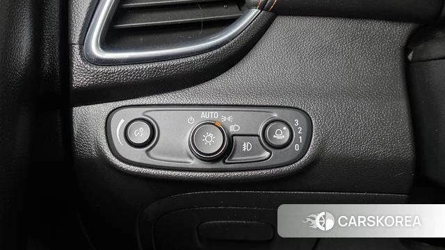 Chevrolet (GM Daewoo) The New Trax 2018 Серый из Кореи, фото 5