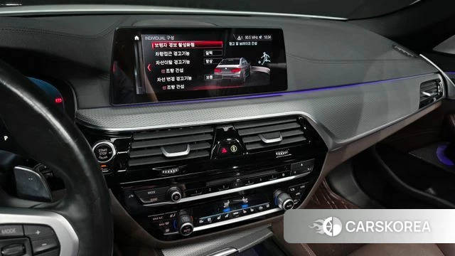 BMW 5 Series (G30) 2019 Белый из Кореи, фото 5