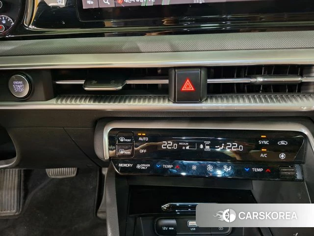 Kia K5 Hybrid 3rd Generation 2023 Черный из Кореи, фото 5