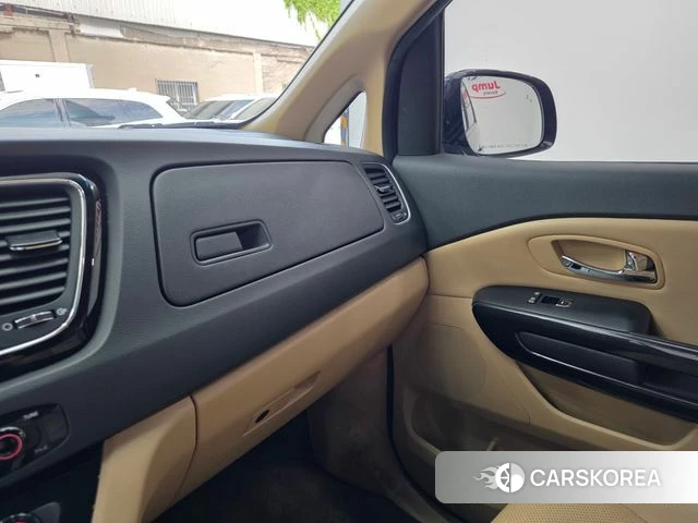 Kia All New Carnival 2018 Черный из Кореи, фото 5