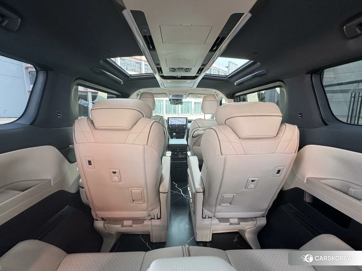 Toyota Elfa 2023 Черный из Китая, фото 5