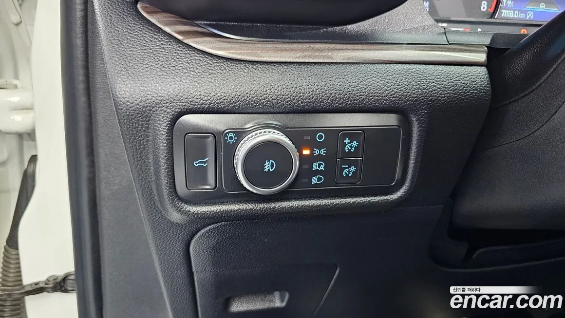 Ford Explorer 6th Generation id 2028777 из Кореи 5