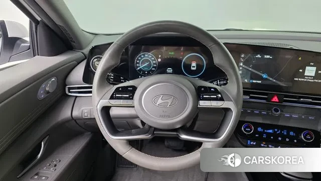 Hyundai The New Avante (CN7) 2023 Белый из Кореи, фото 5