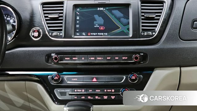 Kia The New Carnival 2018 Белый из Кореи, фото 5