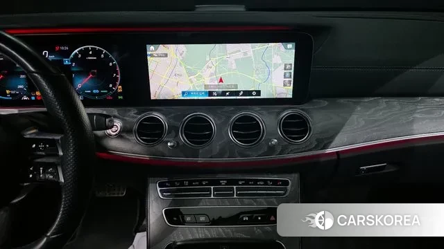 Mercedes-Benz E-Class W213 2020 Белый из Кореи, фото 5