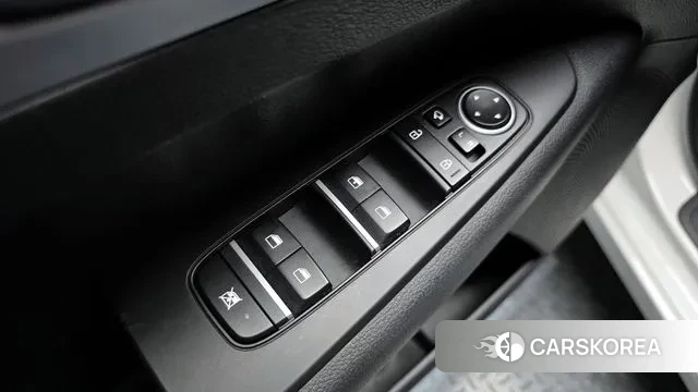 Kia The New K3 2nd generation 2021 Белый из Кореи, фото 5