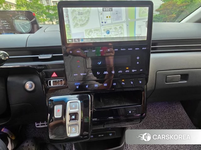 Hyundai Staria 2024 Черный из Кореи, фото 5