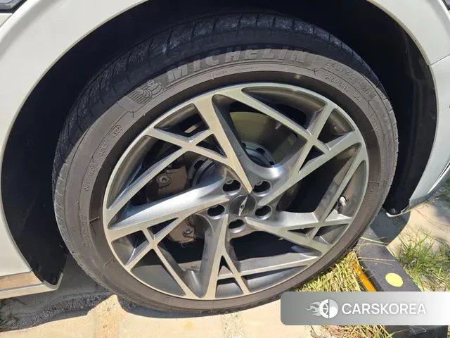 Genesis G90 (RS4) 2023 Белый из Кореи, фото 5