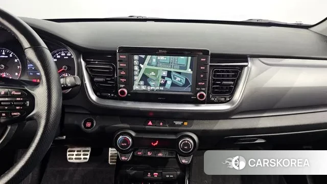 Kia Stonic 2019 Белый из Кореи, фото 5