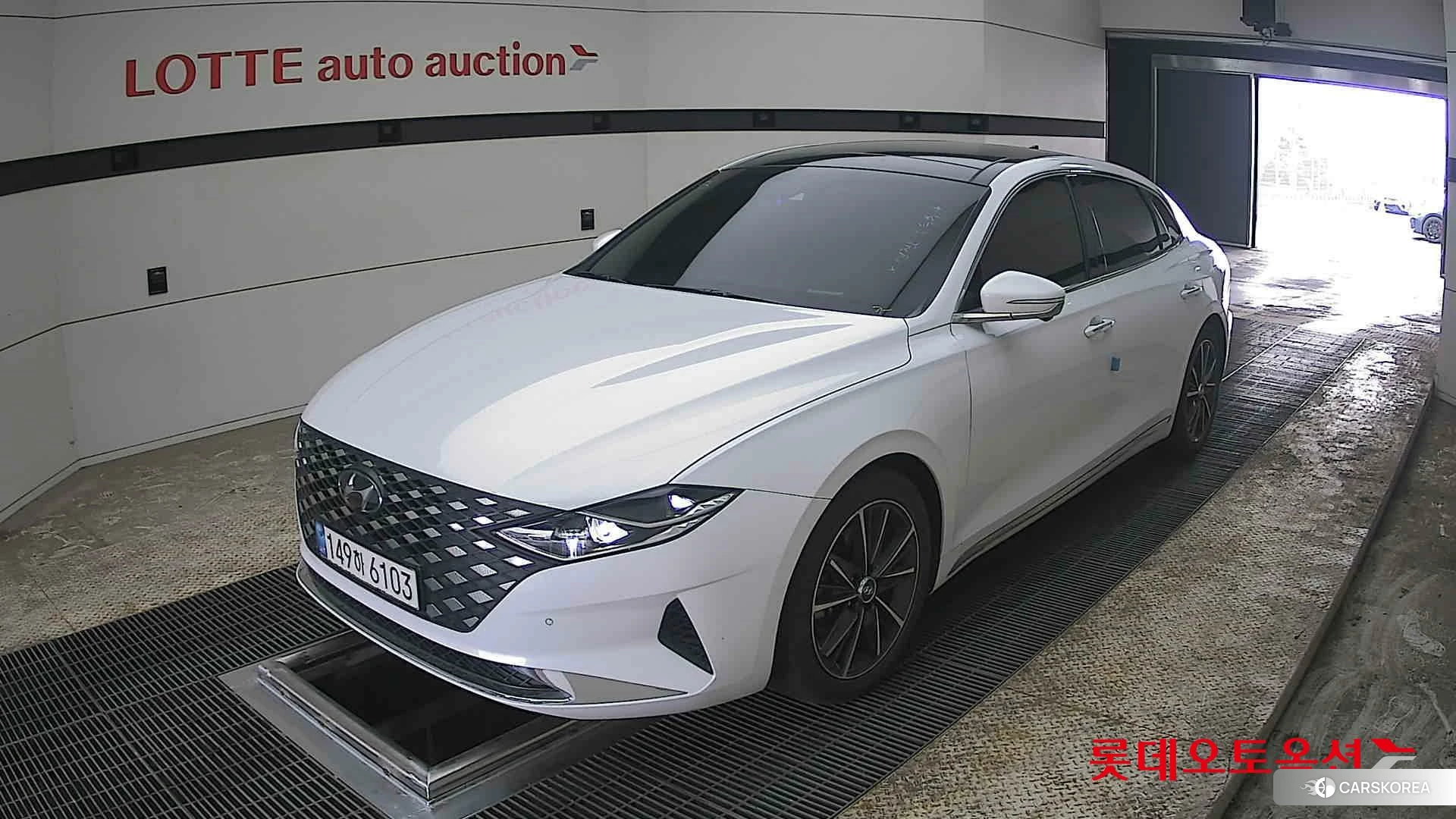 Hyundai Grandeur 2021 Белый из Кореи, фото 5