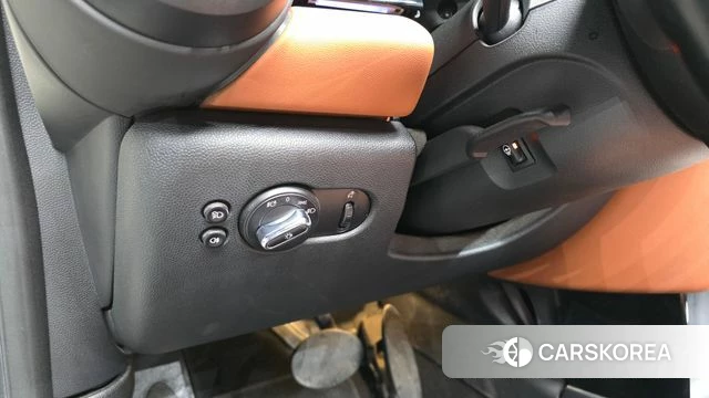 Mini Cooper S Convertible 2022 Жемчужный цвет из Кореи, фото 5
