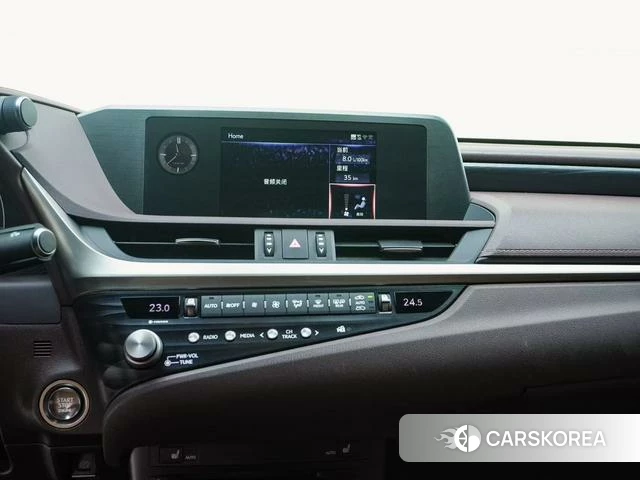 Lexus ES 2021 Белый из Китая, фото 5