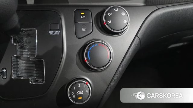 Kia The New Kia Ray 2023 Белый из Кореи, фото 5