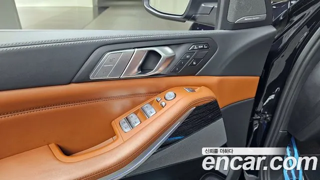 BMW X7 (G07) id 2706430 из Кореи 5