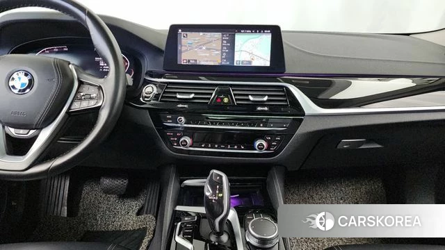 BMW 5 Series (G30) 2019 Серый из Кореи, фото 5