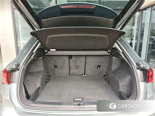 Audi Q3 2021 Зеленый из Китая, фото 5