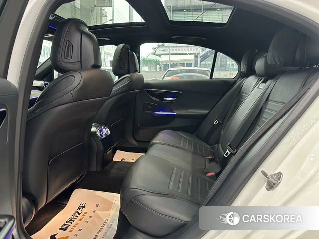 Mercedes-Benz Class C 2022 Белый из Китая, фото 5