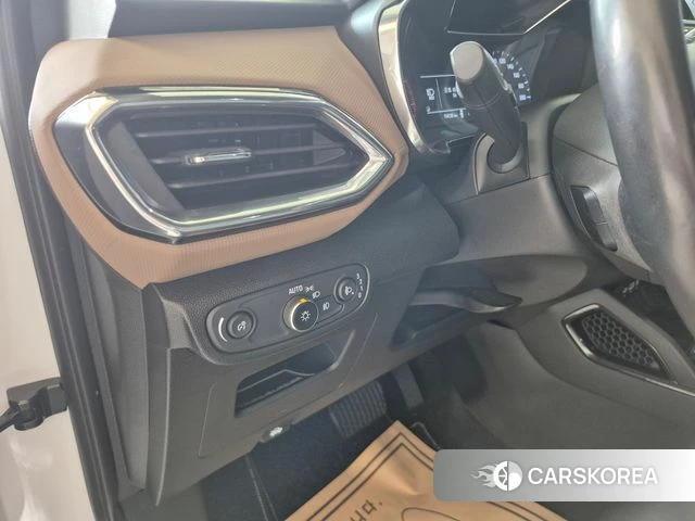 Chevrolet (GM Daewoo) Trailblazer 2020 Белый из Кореи, фото 5