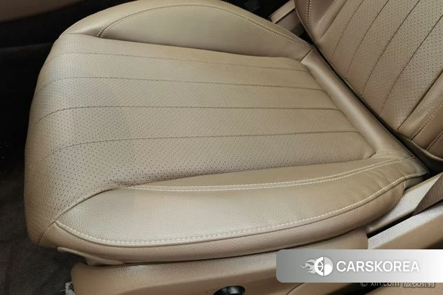 Mercedes-Benz E-class 2023 Черный из Китая, фото 5