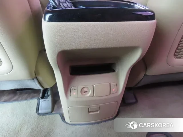 Kia The New Carnival 2018 Белый из Кореи, фото 5