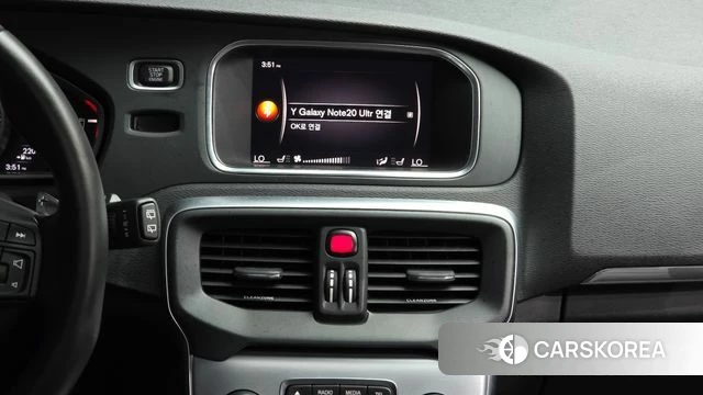 Volvo V40 2018 Белый из Кореи, фото 5