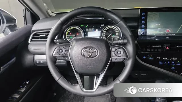 Toyota Camry (XV70) 2024 Белый из Кореи, фото 5