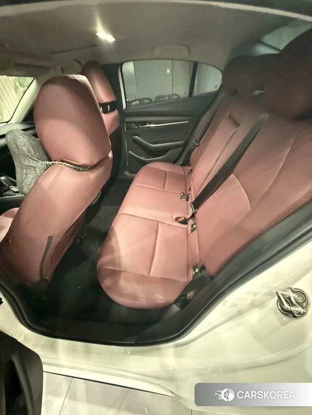 Mazda 3 Angkesaila 2021 Белый из Китая, фото 5
